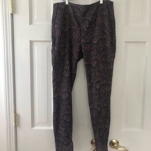 Boden side-zip pants. Size 8